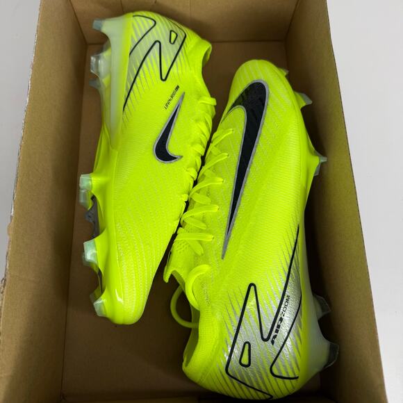 Nike Zoom Vapor 16 Elite FG Volt/Black Size 13 Men Soccer Cleats main image 2